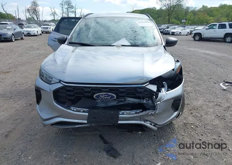 2023 Ford Escape St-Line z USA, uszkodzony, nr VIN 1FMCU9MN6PUA08596